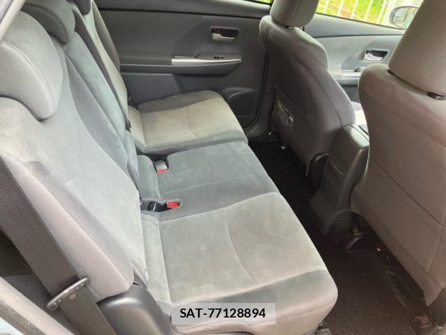 Toyota PRIUS ALPHA 2012-05 8231397-22