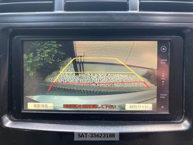 Toyota PRIUS ALPHA 2012-03 8231399-14