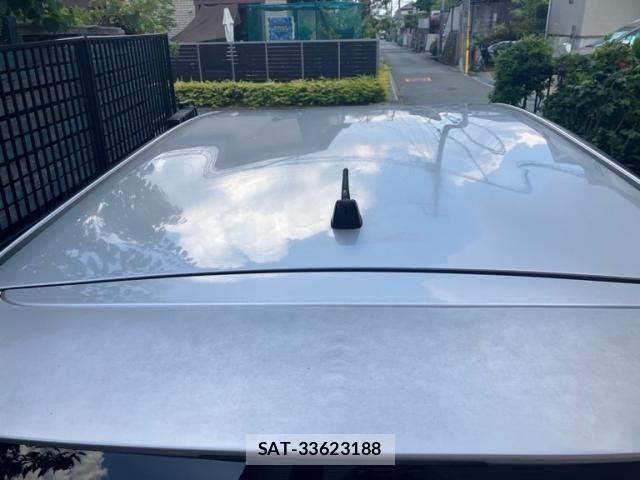 Toyota PRIUS ALPHA 2012-03 8231399-19