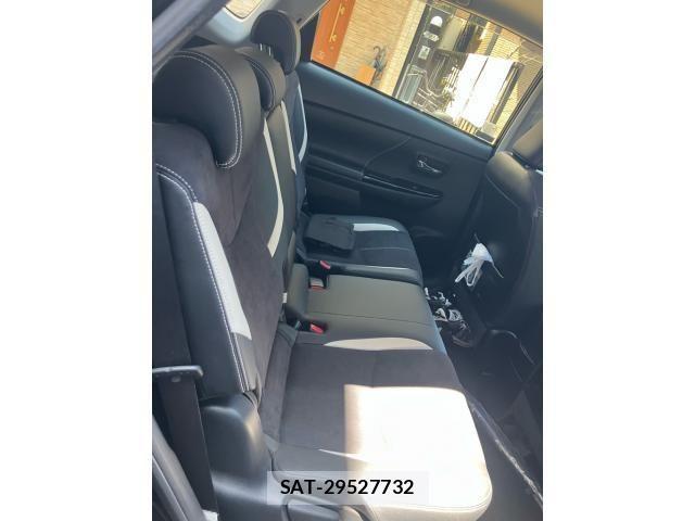 Toyota PRIUS ALPHA 2015-08 8231384-11