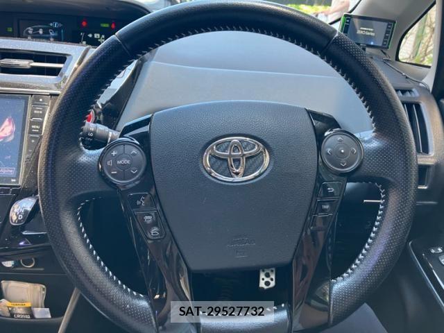 Toyota PRIUS ALPHA 2015-08 8231384-13