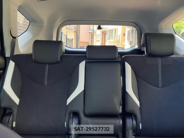 Toyota PRIUS ALPHA 2015-08 8231384-22