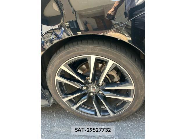 Toyota PRIUS ALPHA 2015-08 8231384-7