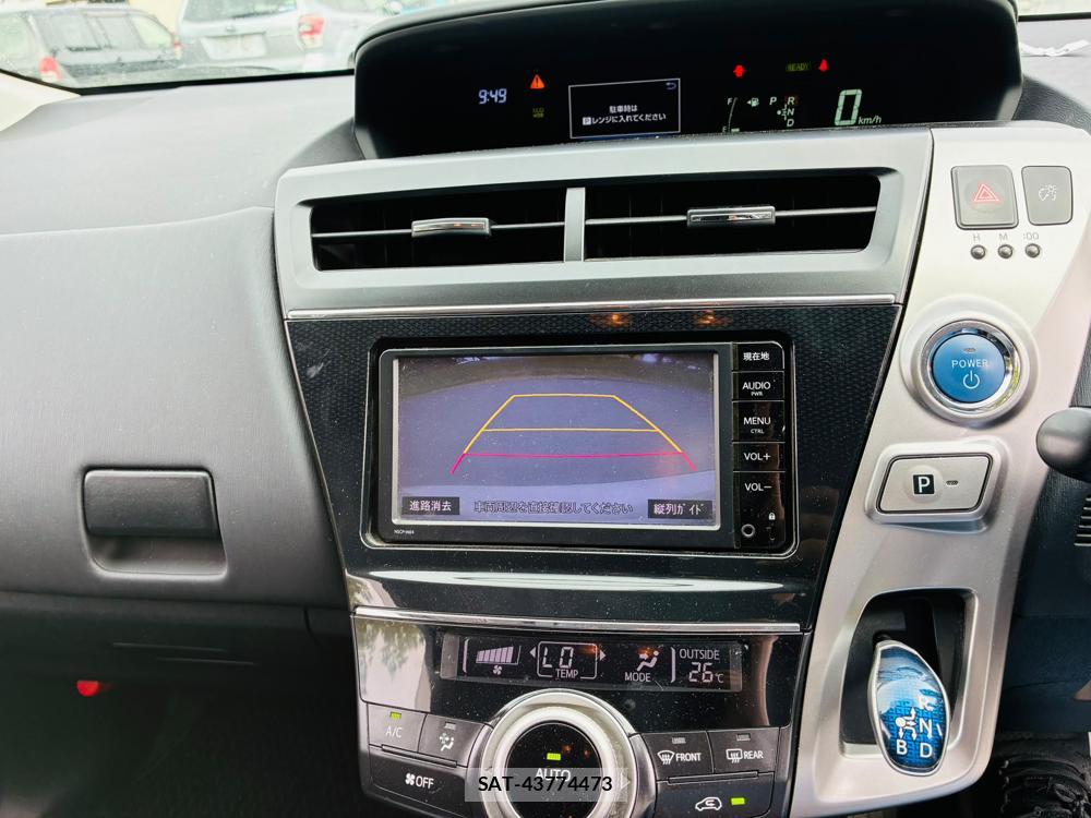 Toyota PRIUS ALPHA 2015-11 8111256-17