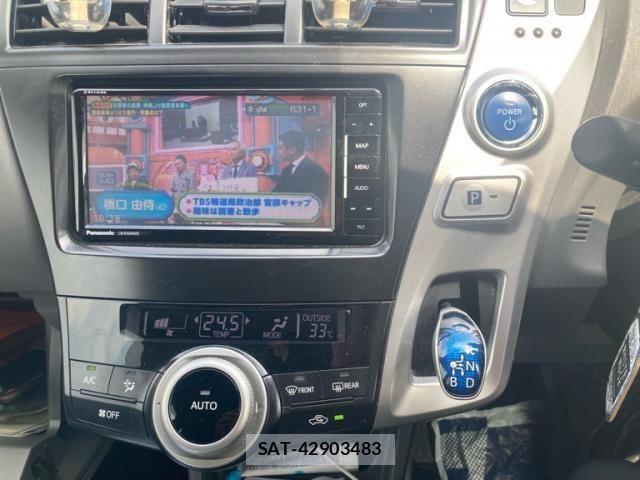 Toyota PRIUS ALPHA 2014-03 8231388-17