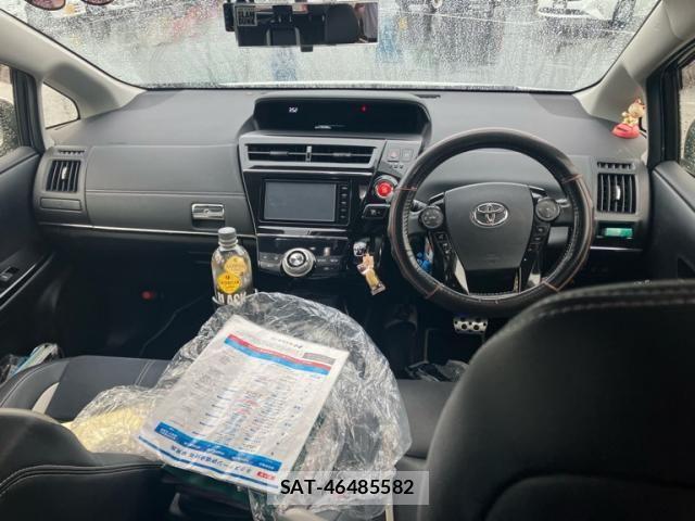 Toyota PRIUS ALPHA 2016-08 8231385-14