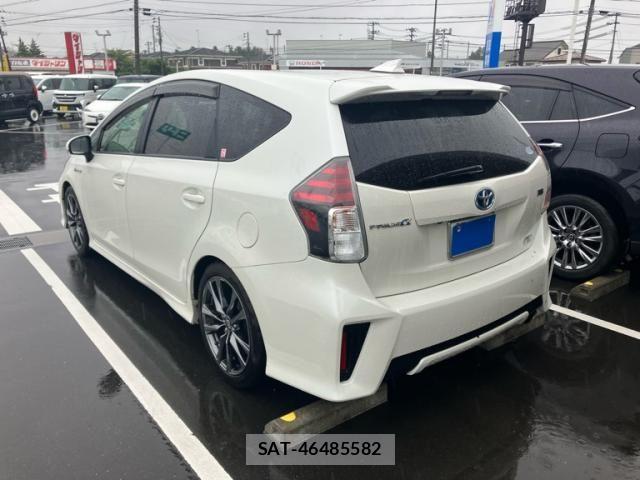 Toyota PRIUS ALPHA 2016-08 8231385-3