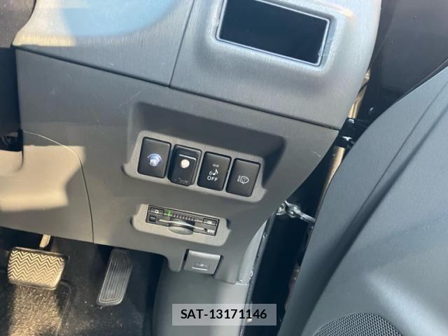 Toyota PRIUS ALPHA 2013-08 8231390-15