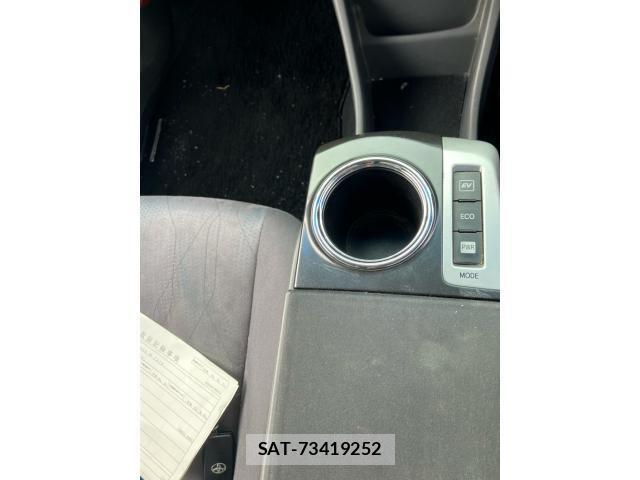Toyota PRIUS ALPHA 2013-05 8231398-17