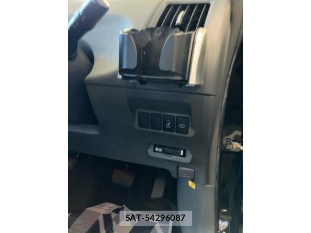 Toyota PRIUS ALPHA 2012-03 8231400-19