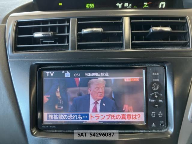 Toyota PRIUS ALPHA 2012-03 8231400-25