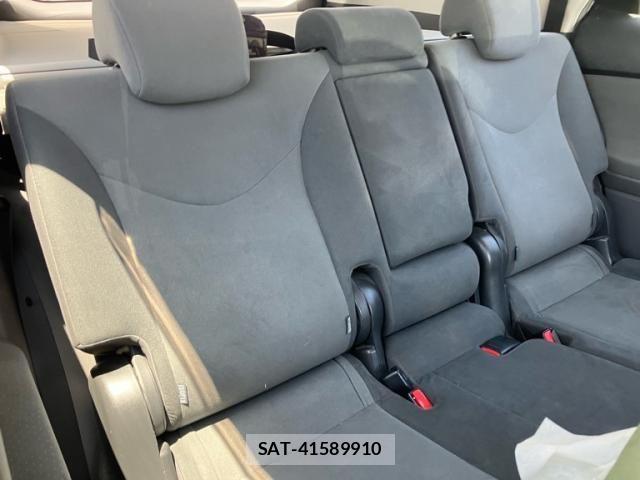 Toyota PRIUS ALPHA 2012-01 8231392-12