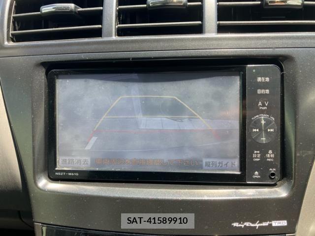 Toyota PRIUS ALPHA 2012-01 8231392-19