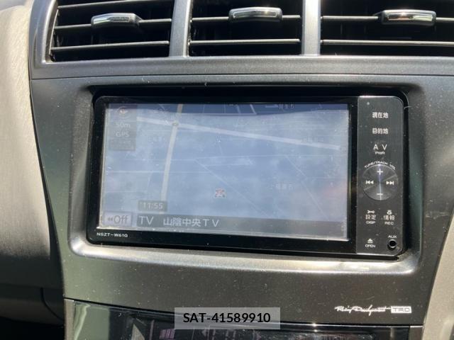Toyota PRIUS ALPHA 2012-01 8231392-20