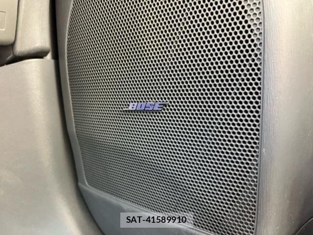 Toyota PRIUS ALPHA 2012-01 8231392-25