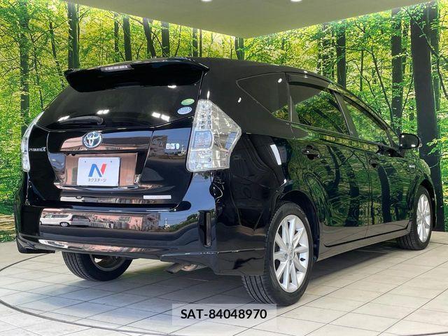 Toyota PRIUS ALPHA 2012-11 8246416-16