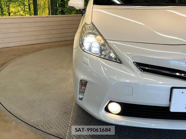 Toyota PRIUS ALPHA 2013-10 8246419-10