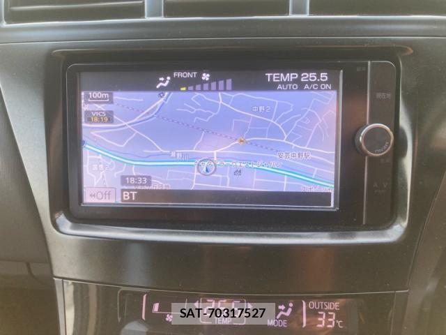 Toyota PRIUS ALPHA 2014-03 8246421-11