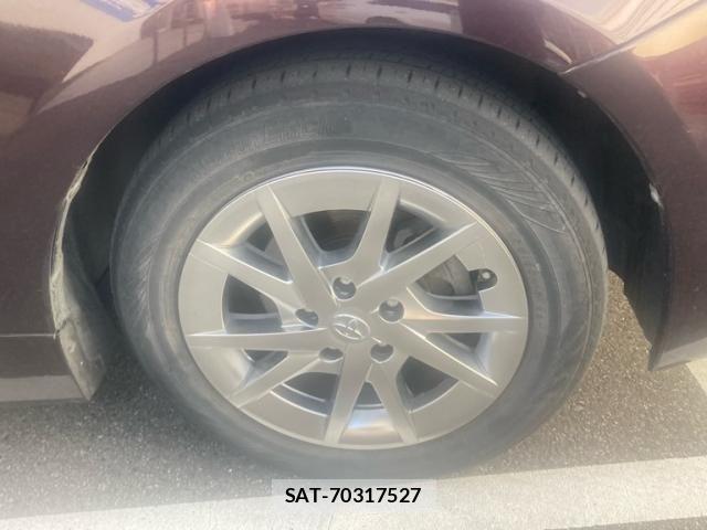 Toyota PRIUS ALPHA 2014-03 8246421-6