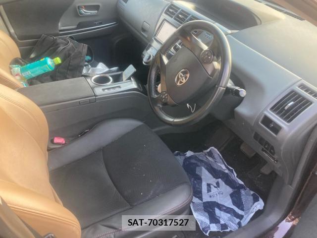 Toyota PRIUS ALPHA 2014-03 8246421-7