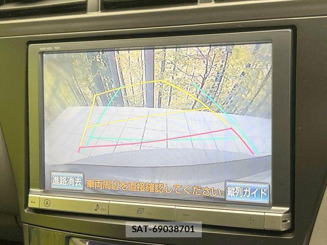 Toyota PRIUS ALPHA 2013-07 8246418-3