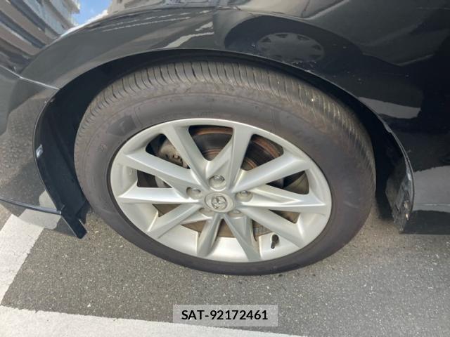Toyota PRIUS ALPHA 2012-03 8246420-12