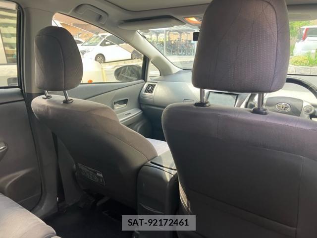 Toyota PRIUS ALPHA 2012-03 8246420-14