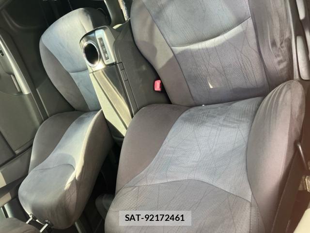 Toyota PRIUS ALPHA 2012-03 8246420-15