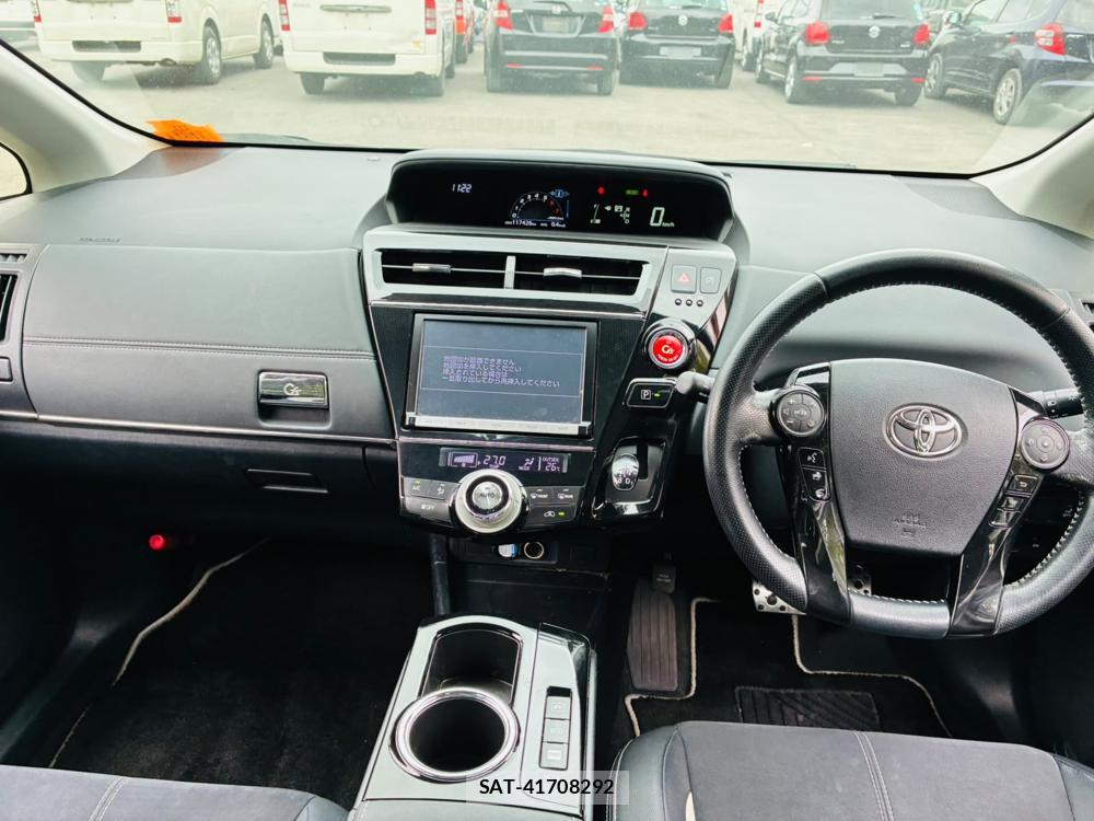 Toyota PRIUS ALPHA 2015-10 8226620-12