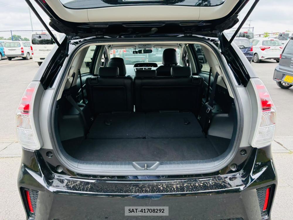 Toyota PRIUS ALPHA 2015-10 8226620-23