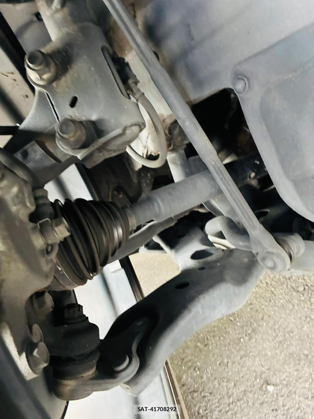 Toyota PRIUS ALPHA 2015-10 8226620-31