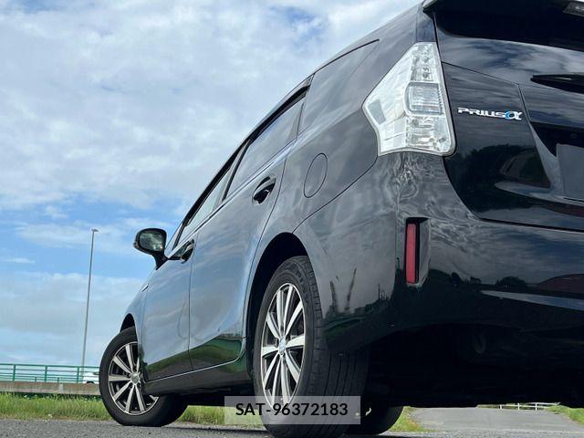 Toyota PRIUS ALPHA 2013-07 8316566-11
