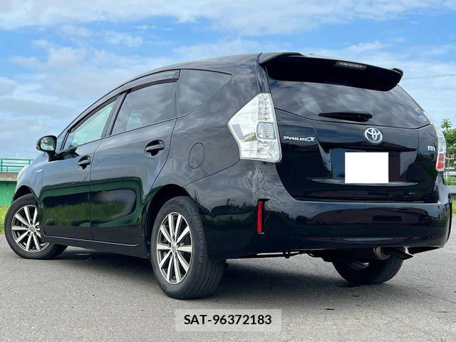 Toyota PRIUS ALPHA 2013-07 8316566-7