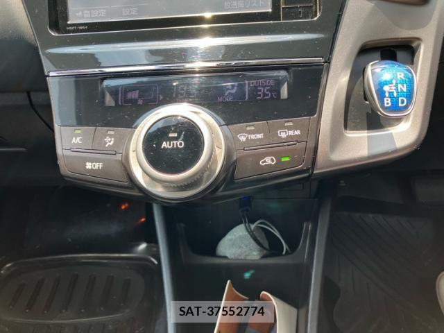 Toyota PRIUS ALPHA 2015-01 8316559-18