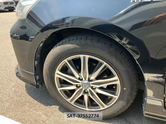 Toyota PRIUS ALPHA 2015-01 8316559-8