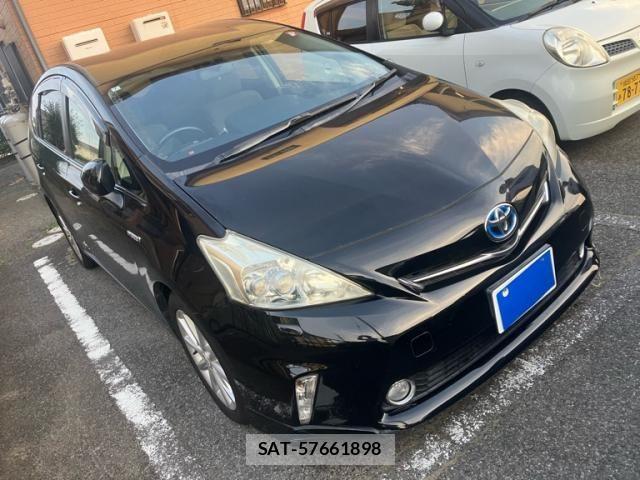 Toyota PRIUS ALPHA 2012-06 8316585-0