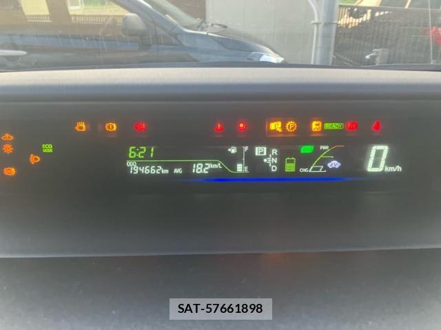 Toyota PRIUS ALPHA 2012-06 8316585-12
