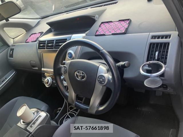 Toyota PRIUS ALPHA 2012-06 8316585-7