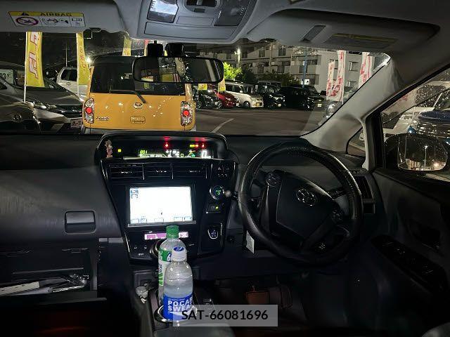 Toyota PRIUS ALPHA 2013-11 8316564-8