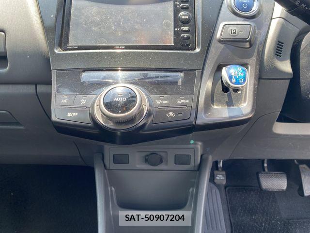 Toyota PRIUS ALPHA 2014-01 8316575-14