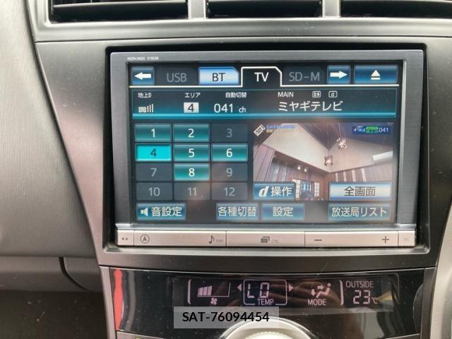 Toyota PRIUS ALPHA 2013-07 8316588-16