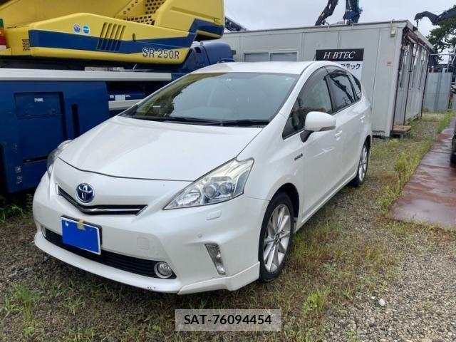 Toyota PRIUS ALPHA 2013-07 8316588-2