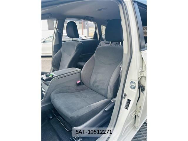 Toyota PRIUS ALPHA 2014-06 8316567-11