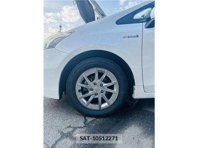 Toyota PRIUS ALPHA 2014-06 8316567-23