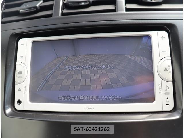 Toyota PRIUS ALPHA 2012-07 8316562-10