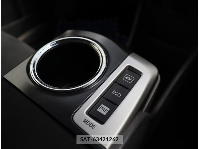 Toyota PRIUS ALPHA 2012-07 8316562-13