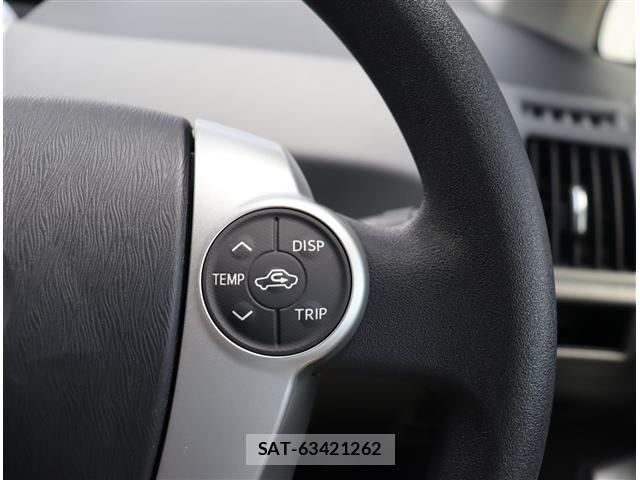 Toyota PRIUS ALPHA 2012-07 8316562-17