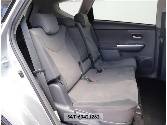 Toyota PRIUS ALPHA 2012-07 8316562-5