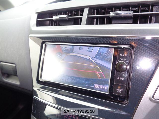 Toyota PRIUS ALPHA 2015-10 8316558-19