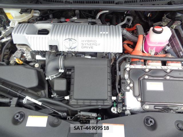 Toyota PRIUS ALPHA 2015-10 8316558-21